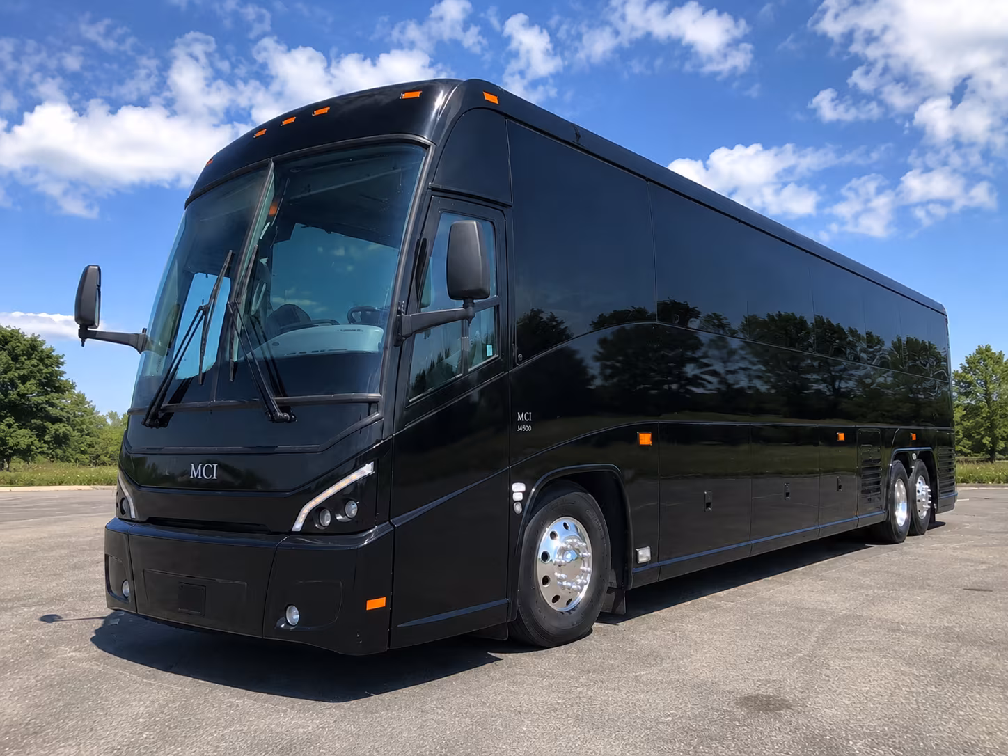 long distance charter bus service to yosemite and california state parks
