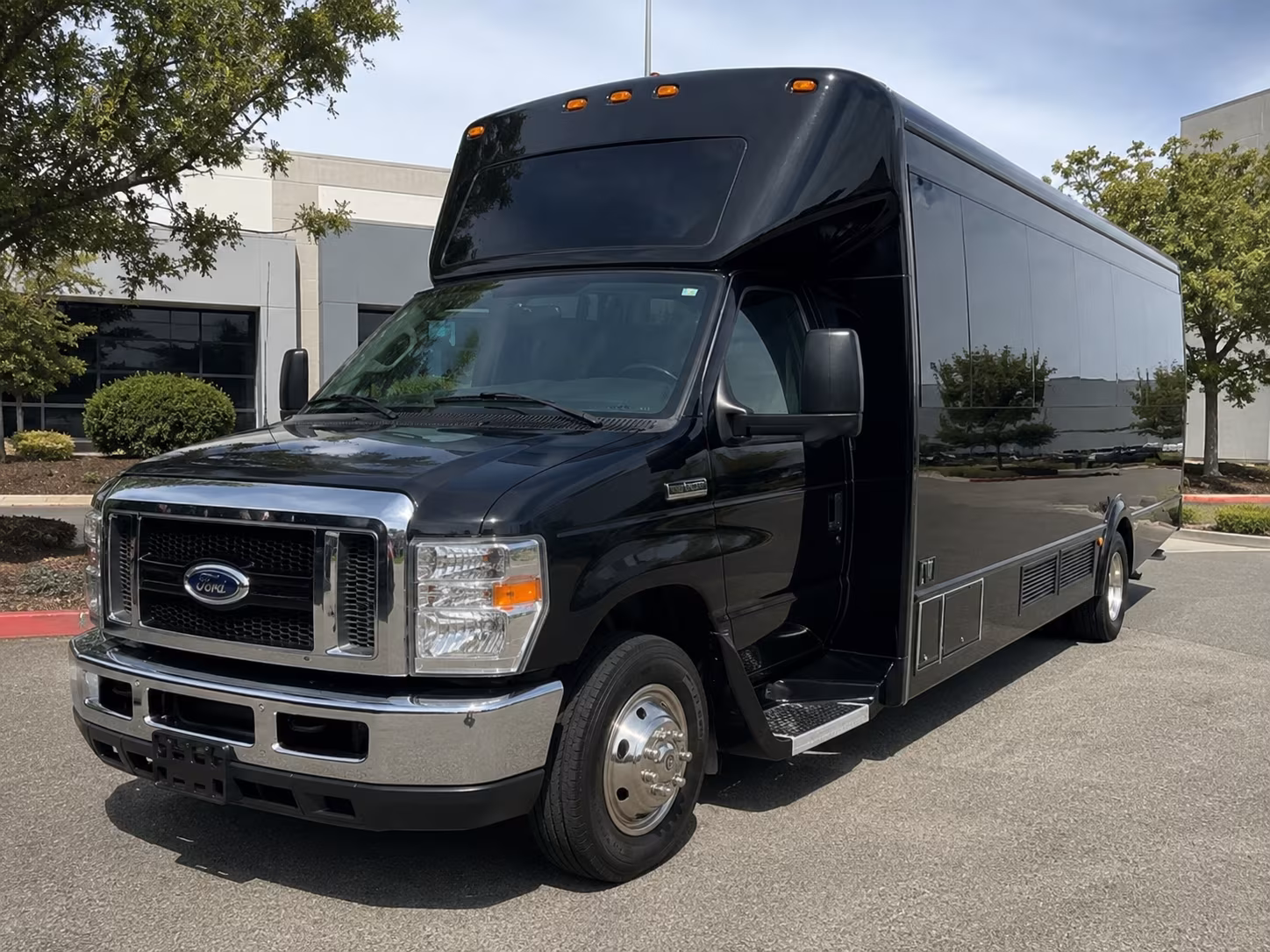 vacaville party bus