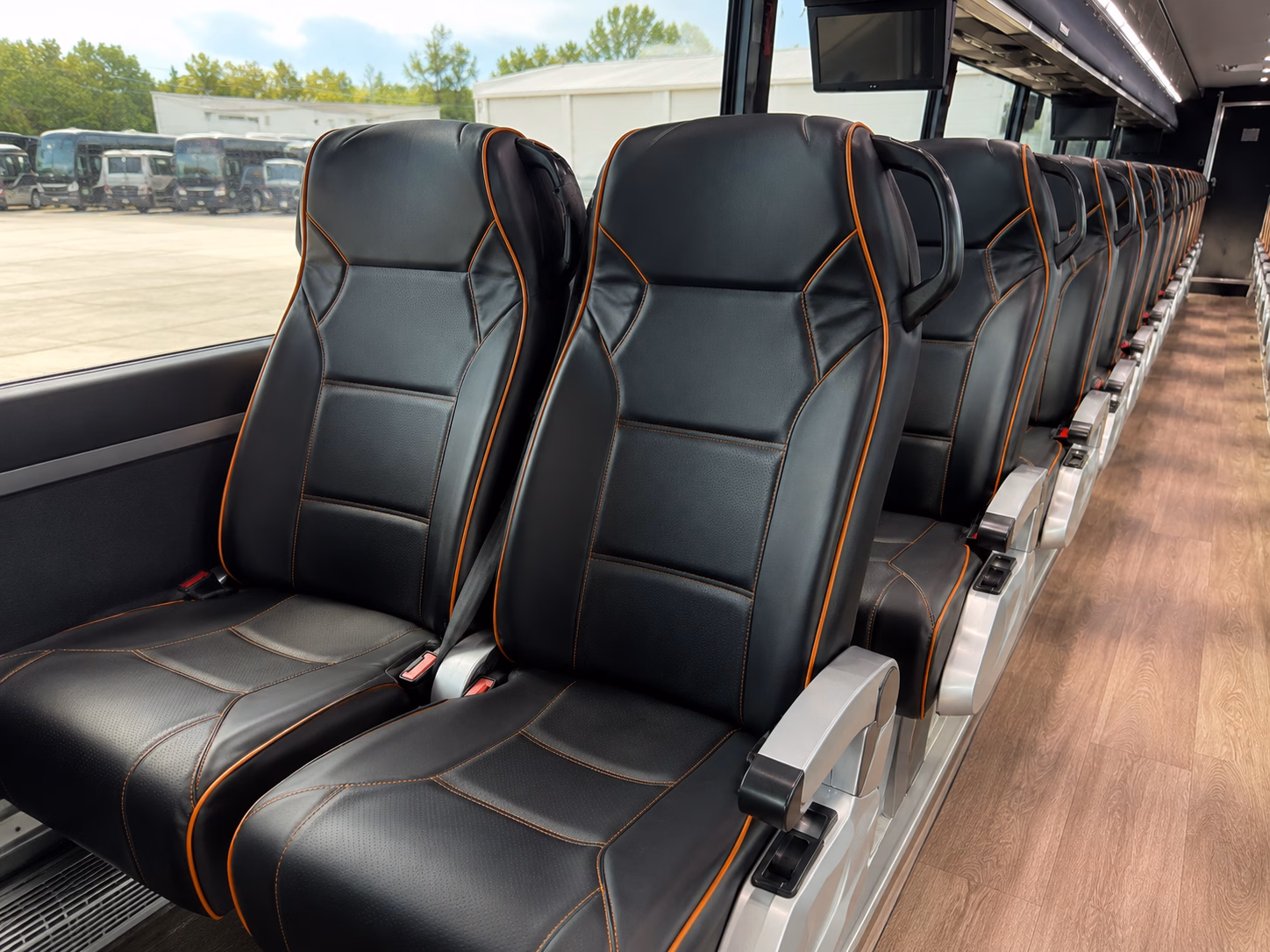 winters wine country buses along sr 128